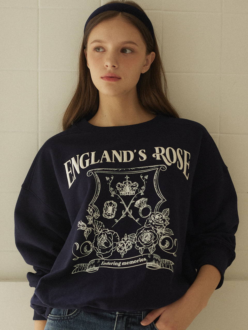 Rose Emblem embroidery Sweatshirt - Navy