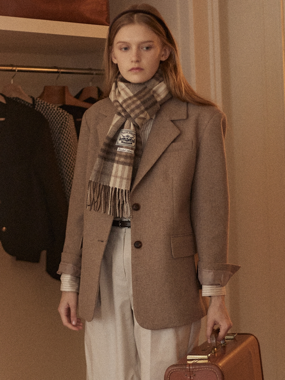 Tailored Classic Wool Jacket - Beige
